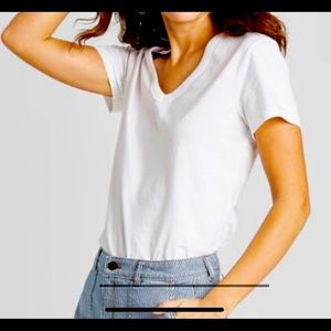 Universal Thread V-neck White T-shirt